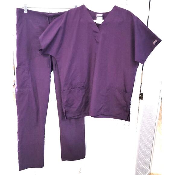 Scrubs 2 Pc Lot Sz S Cherokee Top 4700 Scrubstar Pants WM080 Eggplant Purple - Picture 1 of 11